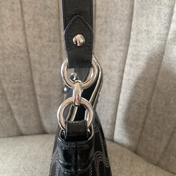 Coach Purse - Picture 16 of 16